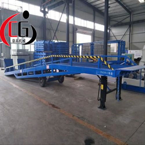 上饒移動(dòng)登車橋 液壓移動(dòng)式登車橋全國包郵的優(yōu)越選擇