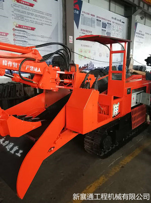 履帶扒渣機(jī)二運(yùn)